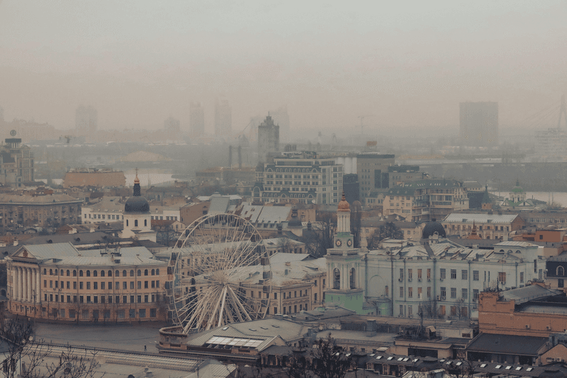 Winter Smog: Why Air Quality Worsens and How to Stay Safe